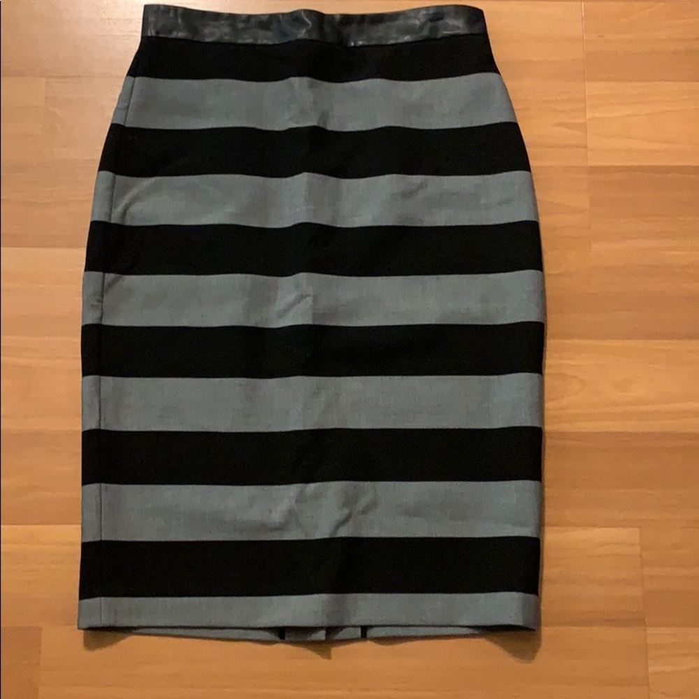 Black and Gray Stripped Pencil Skirt
